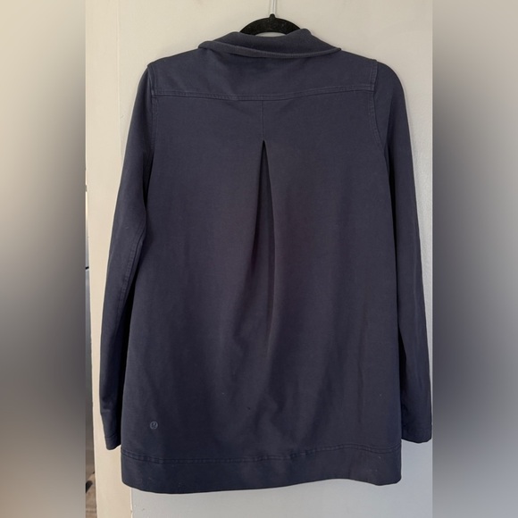 Lululemon Coast Wrap - Picture 4 of 7